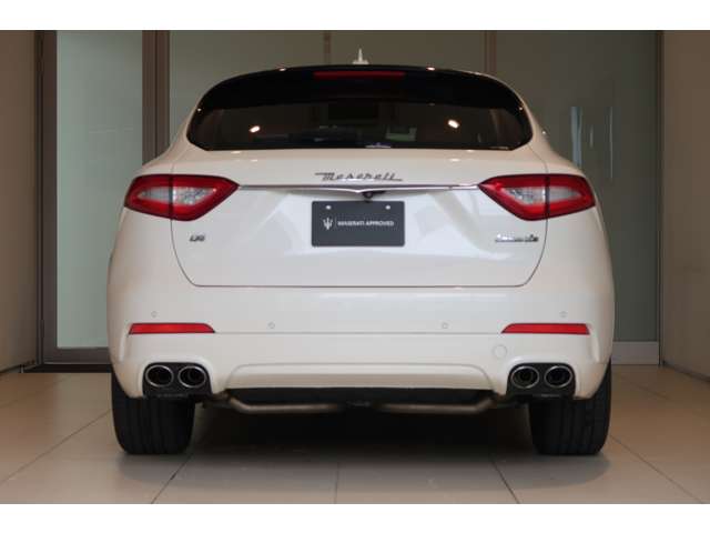 Maserati Levante 9