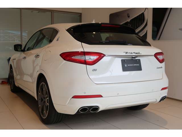 Maserati Levante 10