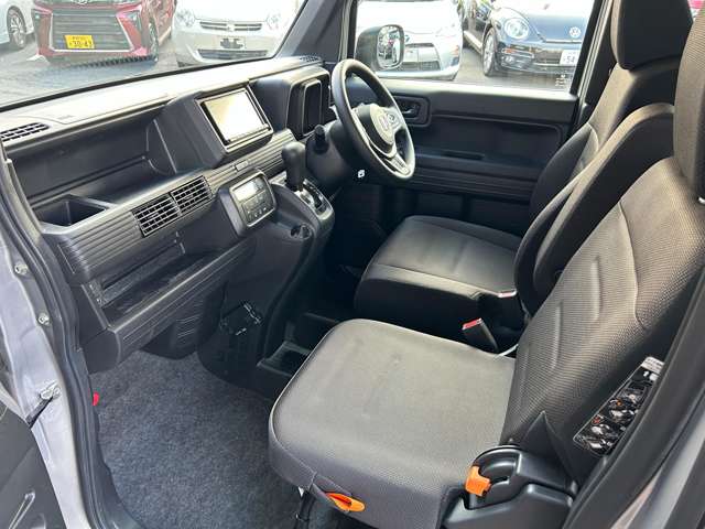 Honda N-VAN 12
