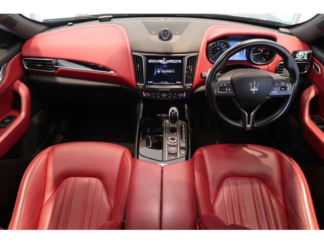 Maserati Levante 4