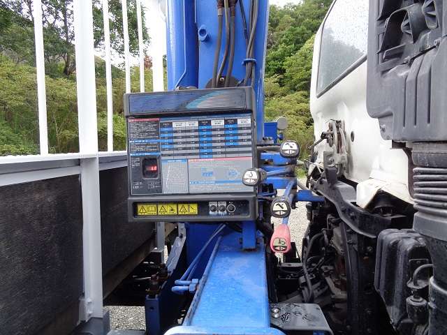 Hino Ranger 12