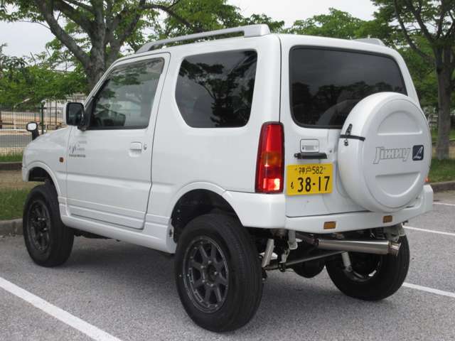 Suzuki Jimny 7