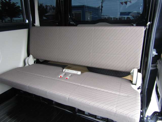 Suzuki Every 8
