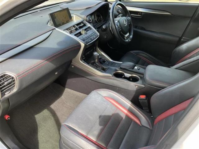 Lexus NX 7