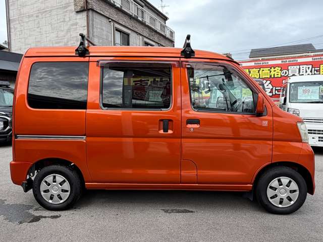 Daihatsu Hijet Cargo 8