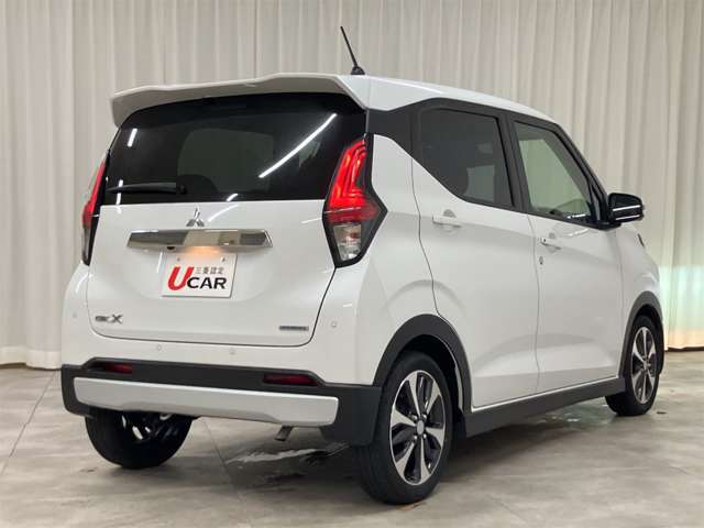 Mitsubishi eK X 9