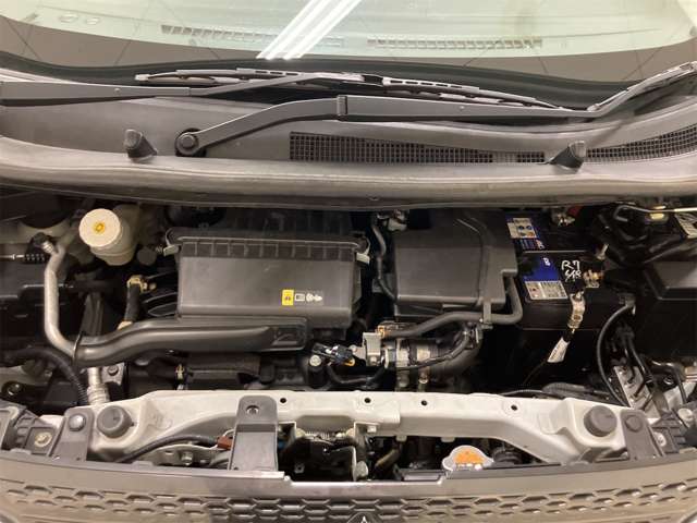 Mitsubishi eK X 10