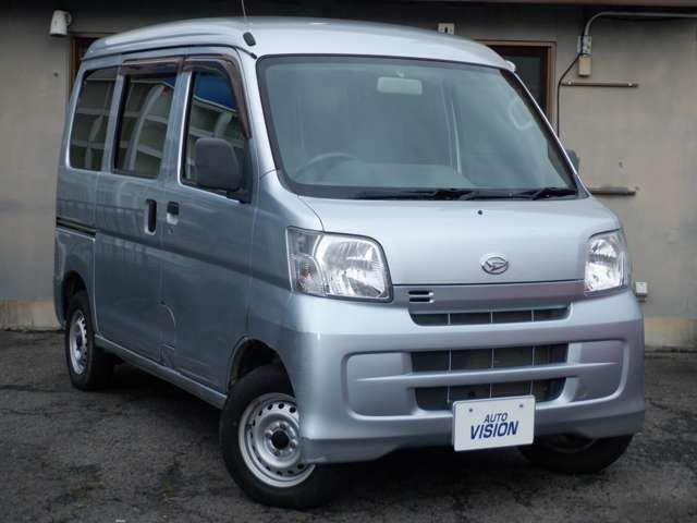 Daihatsu Hijet Cargo 2