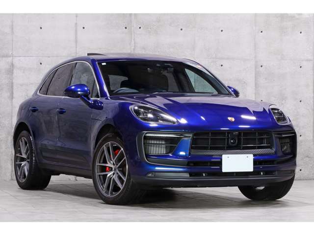 Porsche Macan 8