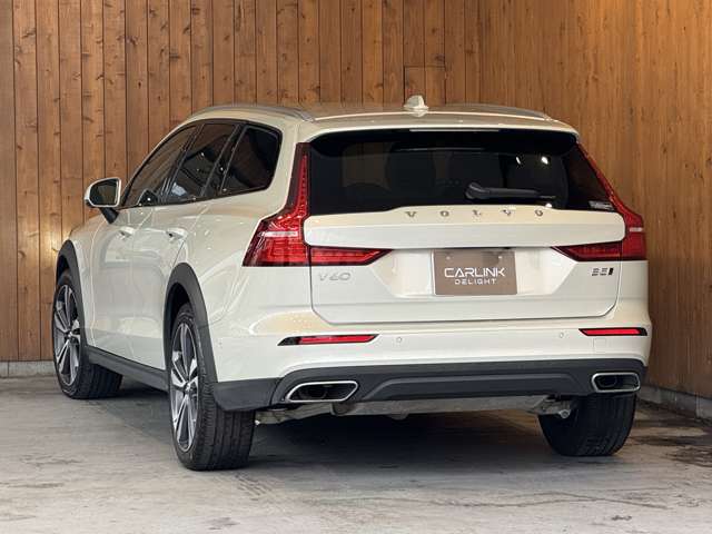 Volvo V60 Cross Country 6