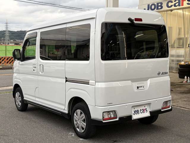 Daihatsu Atrai 11