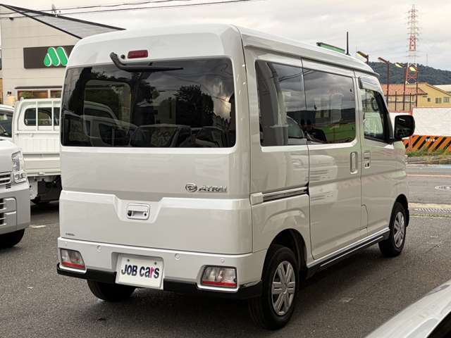 Daihatsu Atrai 9