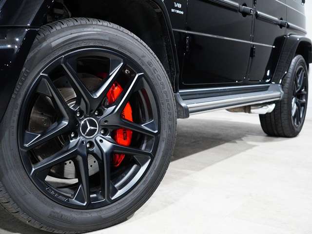 Mercedes-Benz G-Class 11