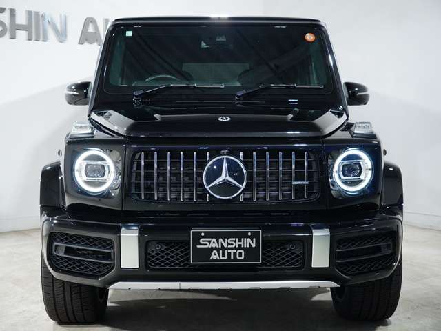 Mercedes-Benz G-Class 4