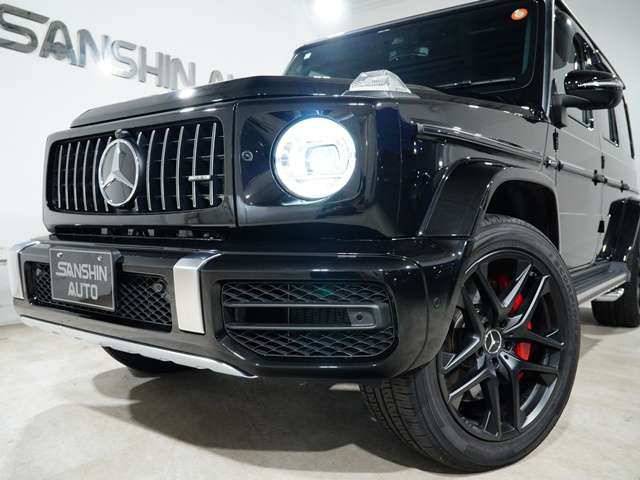 Mercedes-Benz G-Class 9