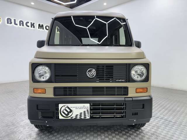 Honda N-VAN 9