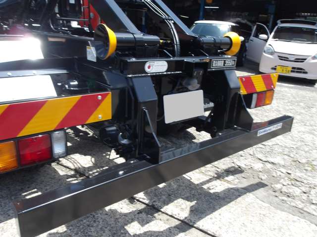 Mitsubishi Fuso Fighter 12