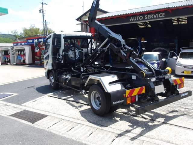 Mitsubishi Fuso Fighter 6