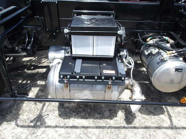 Mitsubishi Fuso Fighter 9