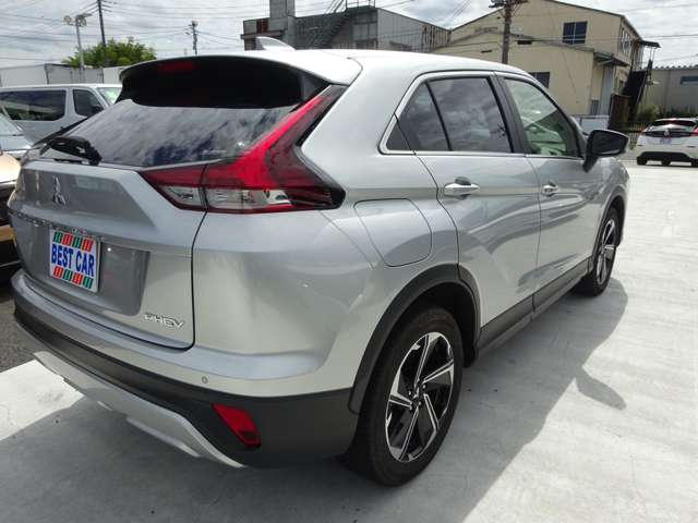Mitsubishi Eclipse Cross 8