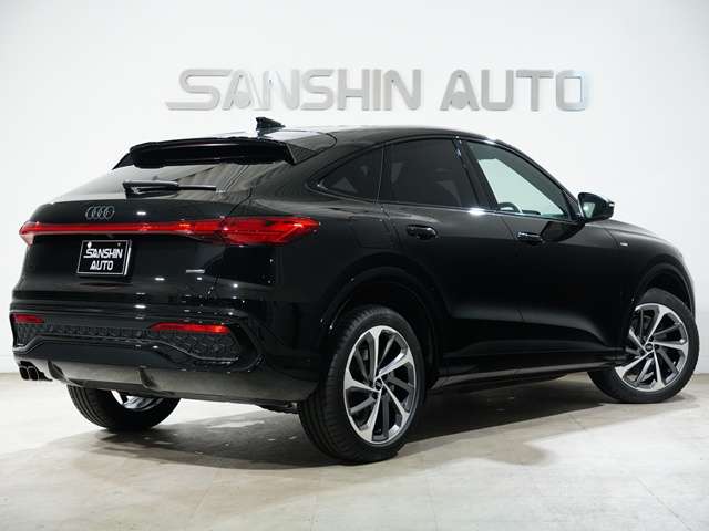 Audi Q5 Sportback 2