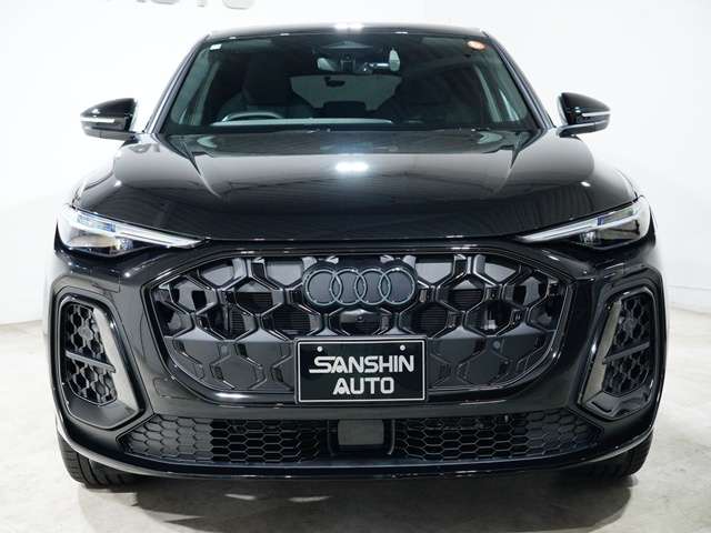 Audi Q5 Sportback 4