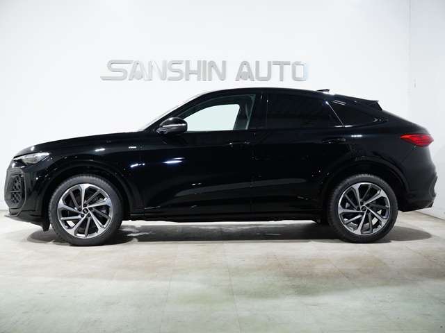 Audi Q5 Sportback 5