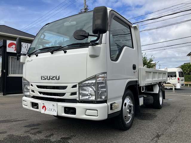 Isuzu Elf 9