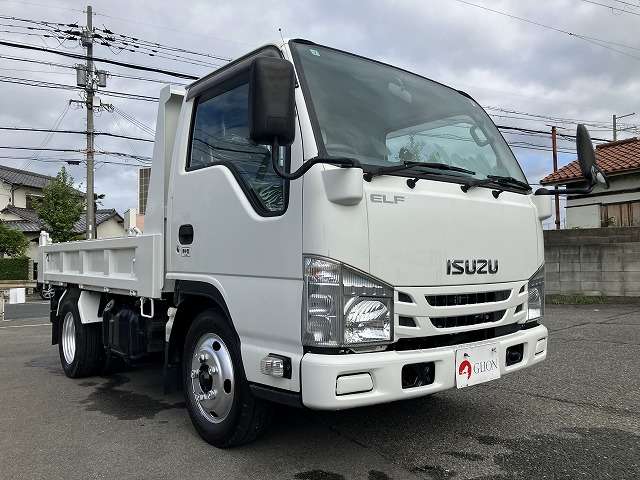 Isuzu Elf 10
