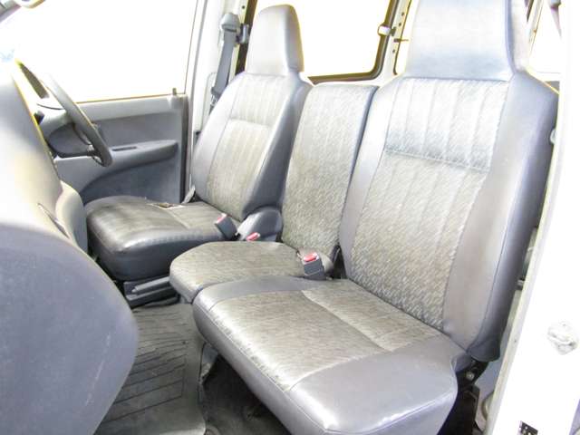 Toyota Light Ace Van 6