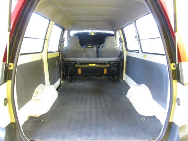 Toyota Light Ace Van 10