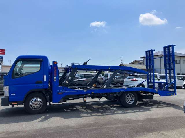 Mitsubishi Fuso Canter 2