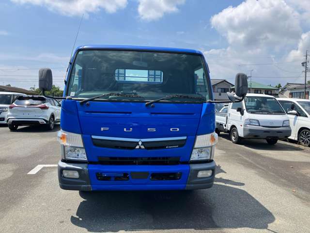 Mitsubishi Fuso Canter 8