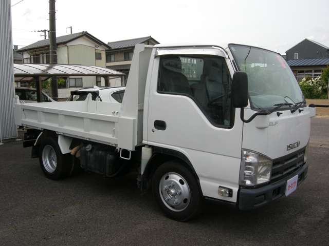 Isuzu Elf 2