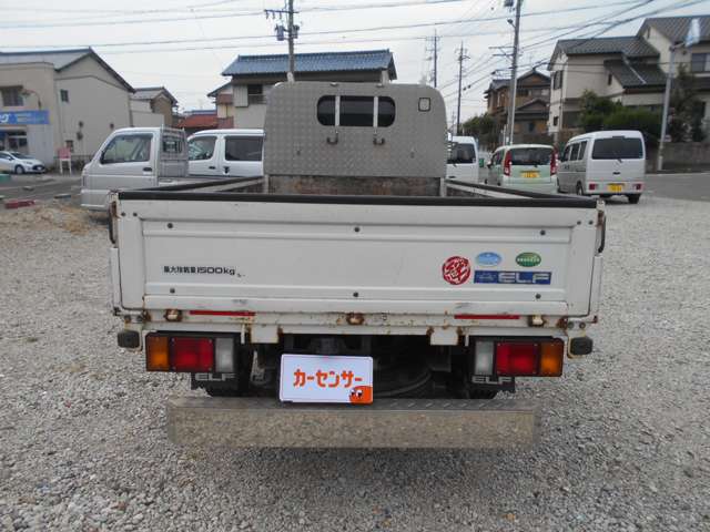 Isuzu Elf 3