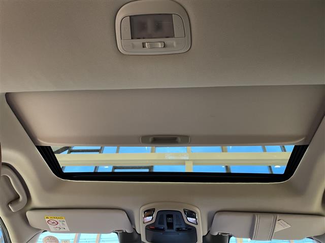 Subaru Legacy Outback 11