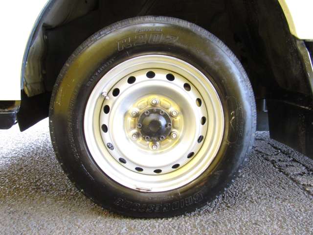 Toyota Toyoace 11