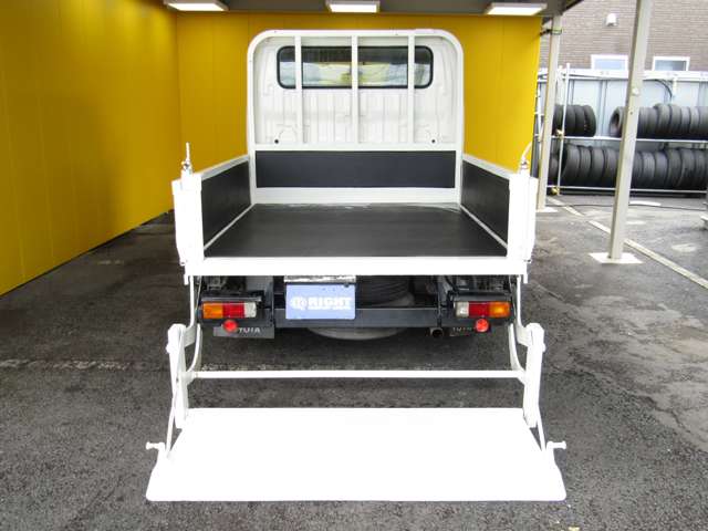 Toyota Toyoace 7