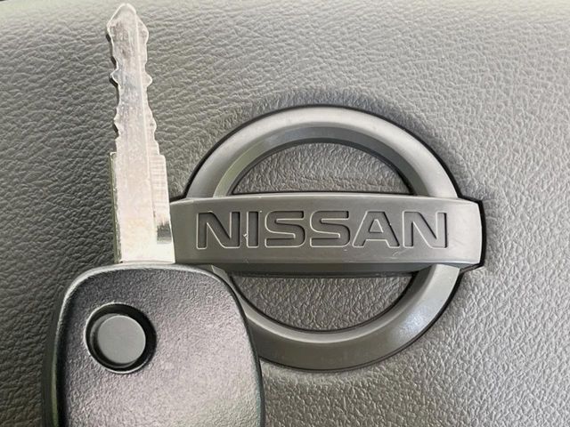 Nissan NV100 Clipper 5