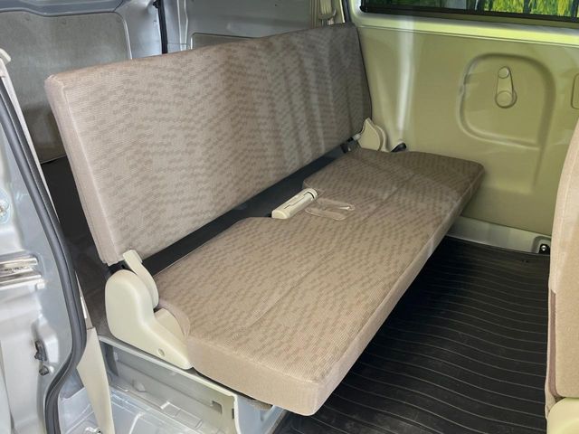 Nissan NV100 Clipper 9