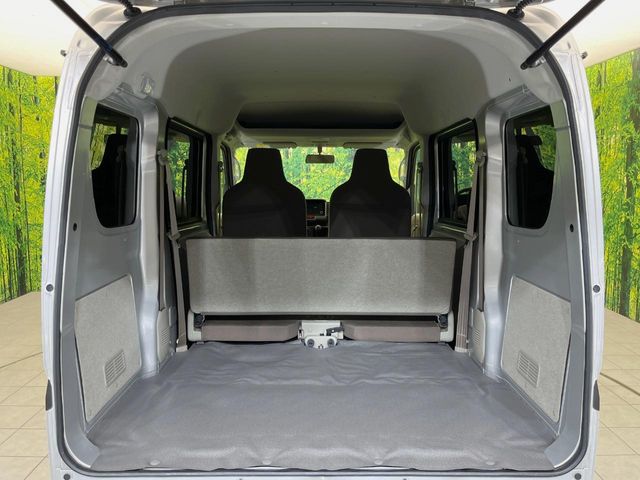 Nissan NV100 Clipper 10