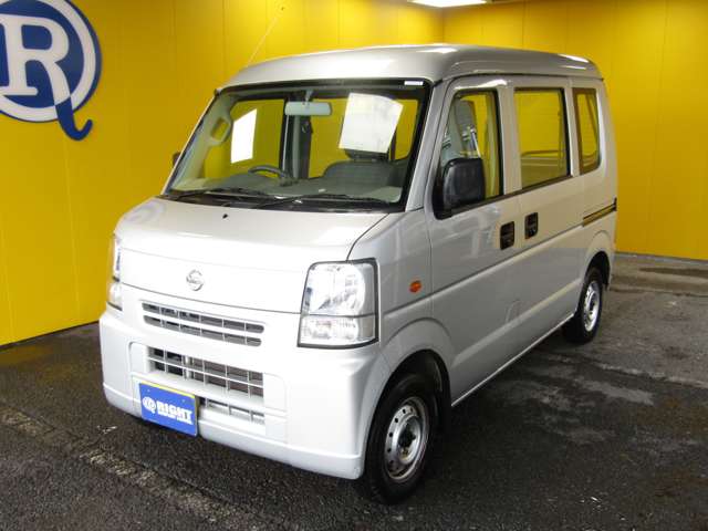 Nissan NV100 Clipper 12