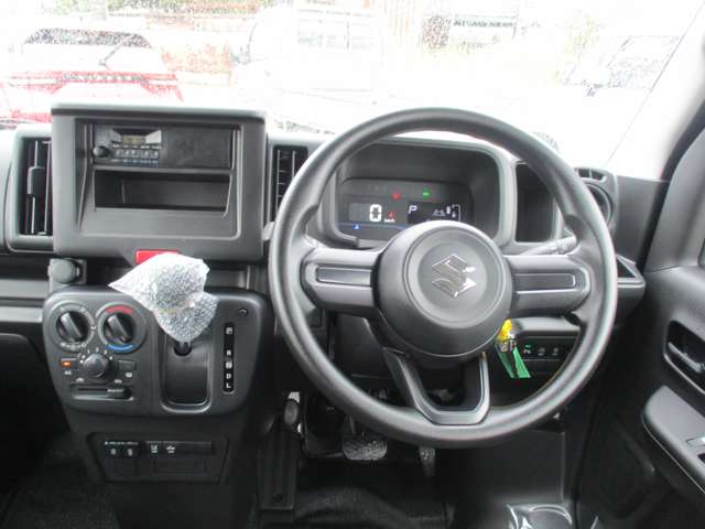 Suzuki Every 8