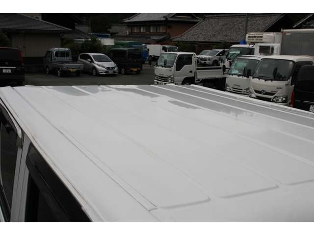 Mitsubishi Fuso Canter 12