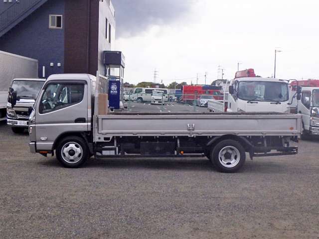 Mitsubishi Fuso Canter 6