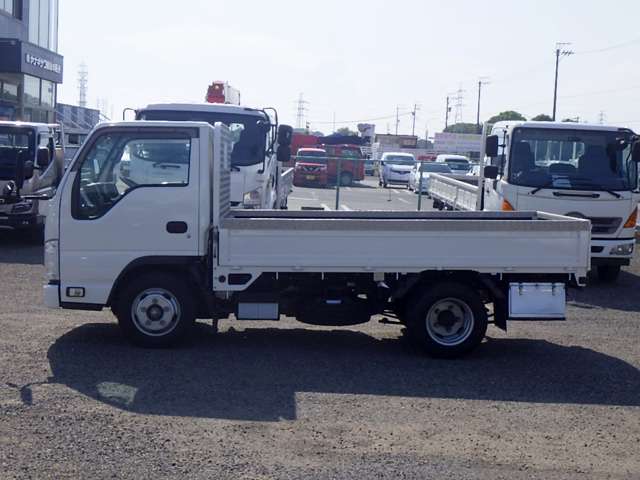Isuzu Elf 6