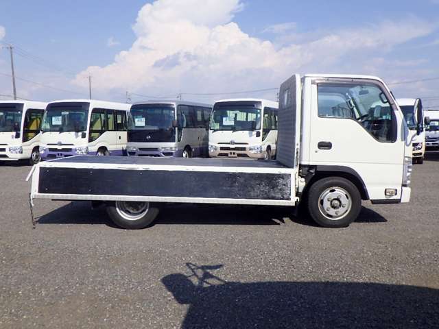 Isuzu Elf 10