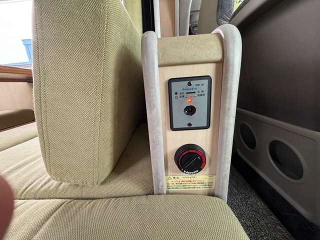 Toyota Camroad 12