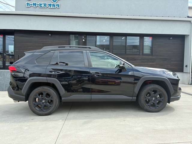 Toyota RAV4 6