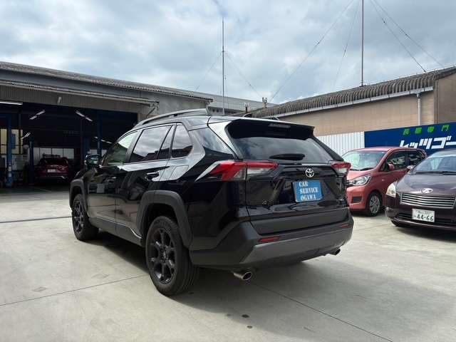 Toyota RAV4 10